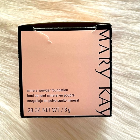 Mary Kay Mineral Powder Foundation